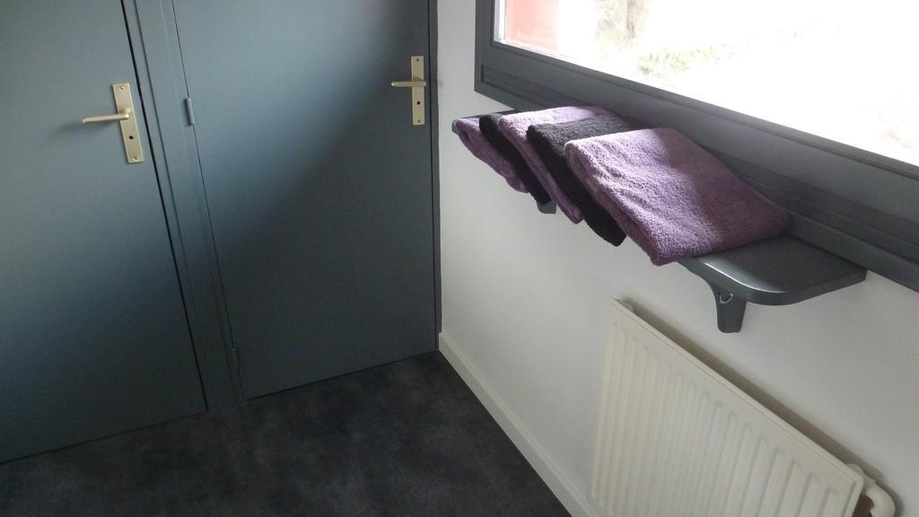Le Gite Du Velay Bains Buitenkant foto